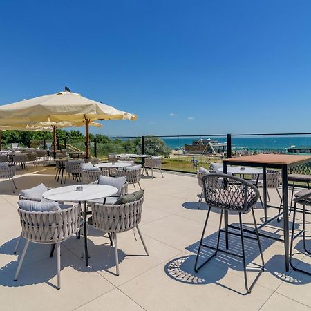Villas For 4 Or 6 Adults In Therma Village Kranevo Bagian luar foto