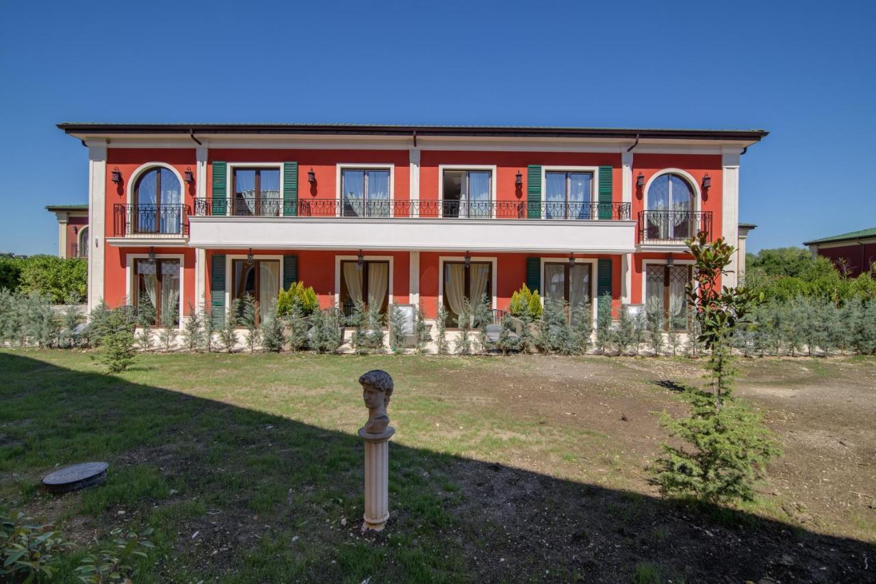 Villas For 4 Or 6 Adults In Therma Village Kranevo Bagian luar foto