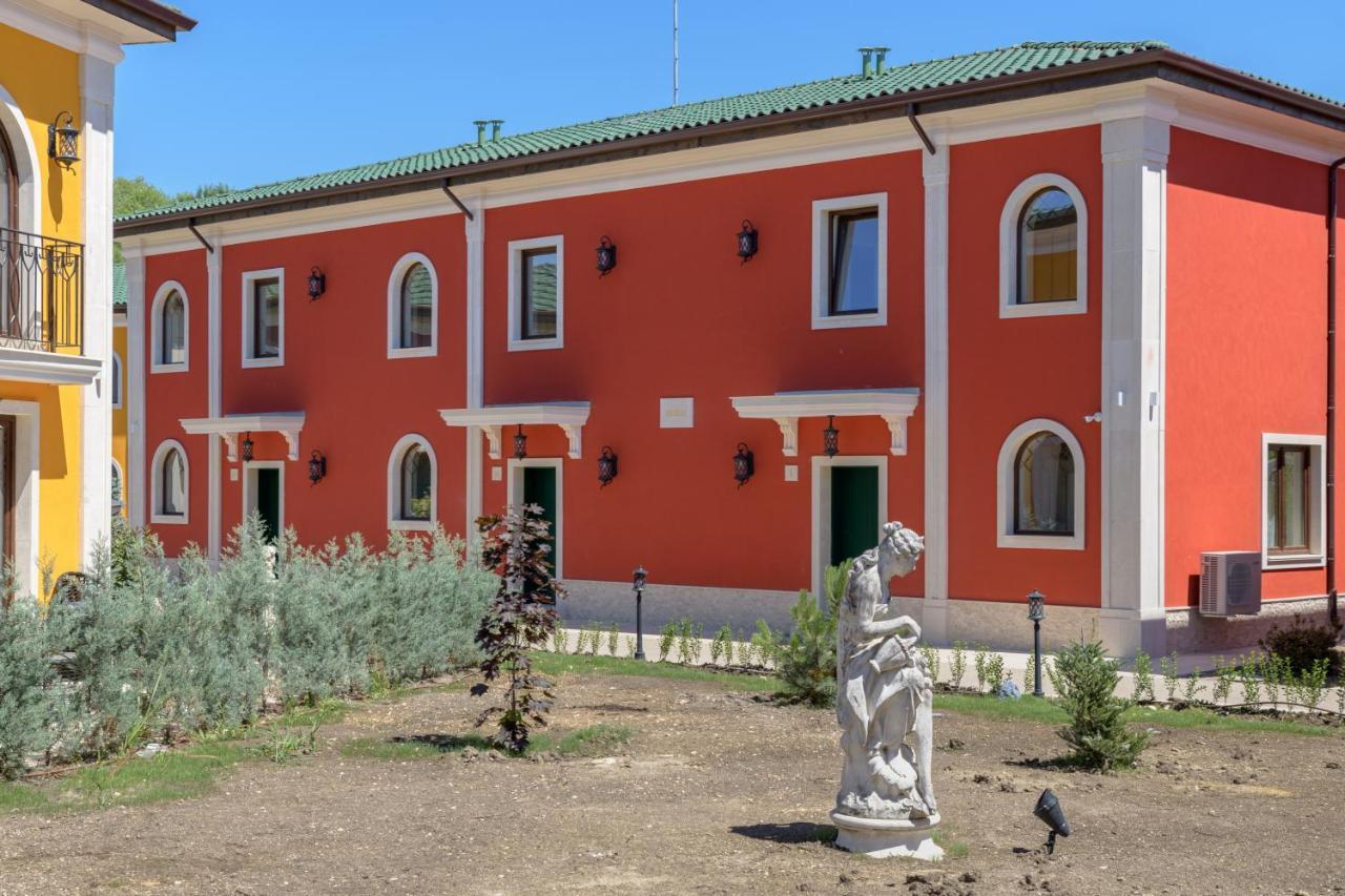 Villas For 4 Or 6 Adults In Therma Village Kranevo Bagian luar foto